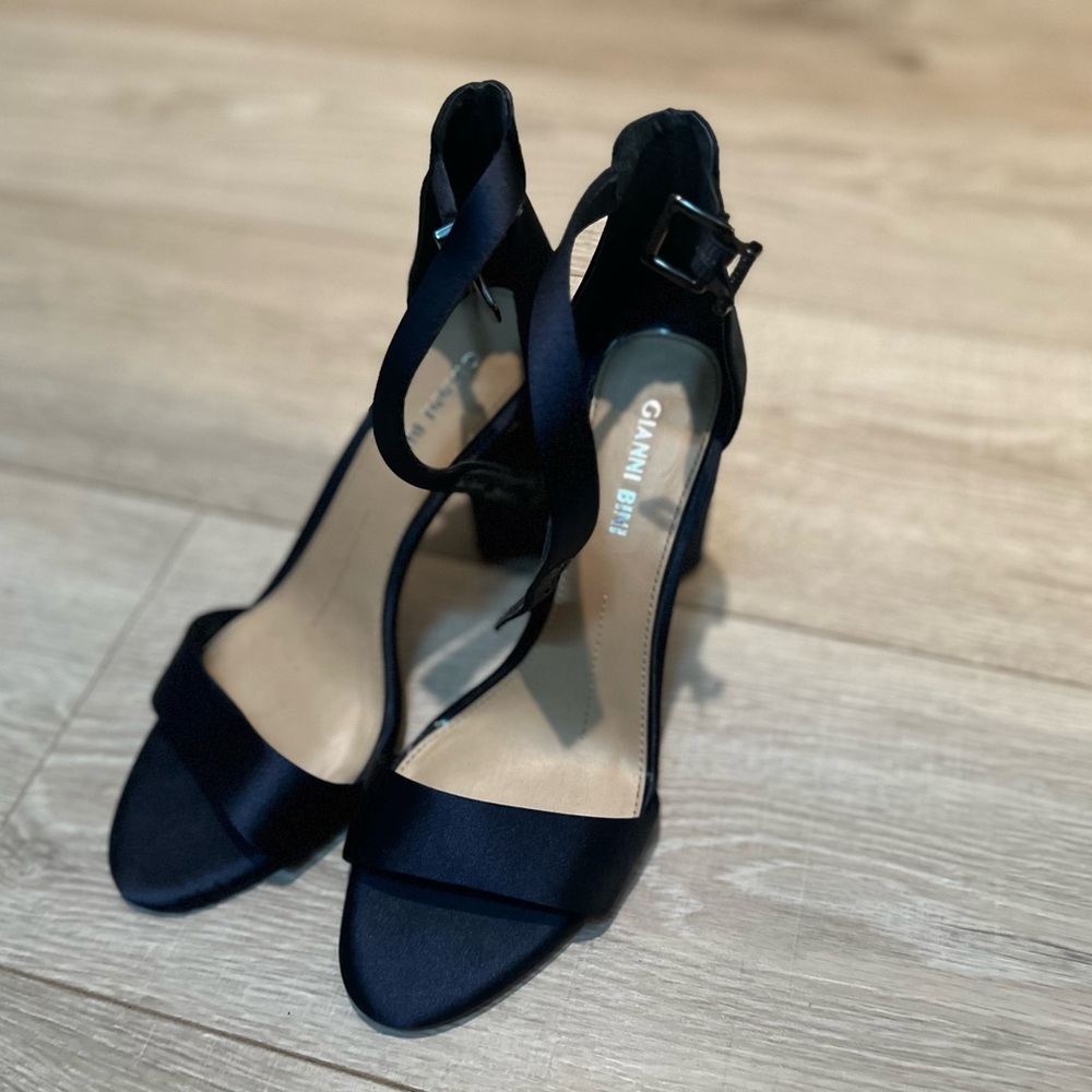 Gianni Bini Navy Satin Strappy Heels